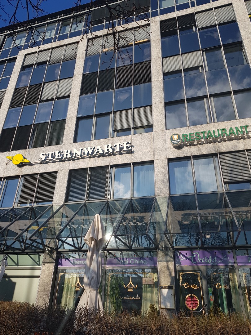 Von Bushaltestelle